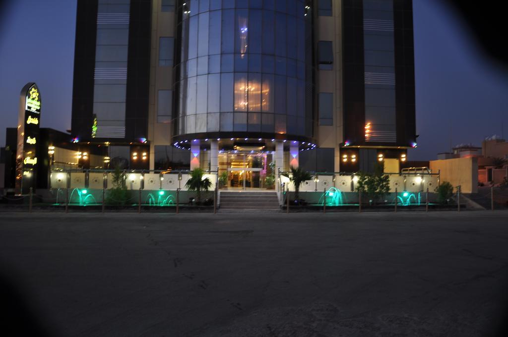 Al Bustan Crown Hotel 2 Arar Exterior foto